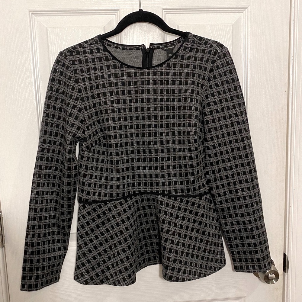 Ann Taylor plaid geometric black peplum top